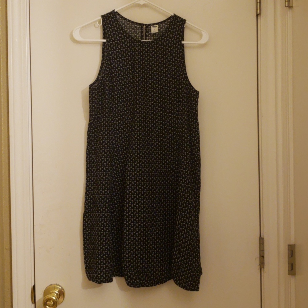 Sweetheart short & flowy floral dress